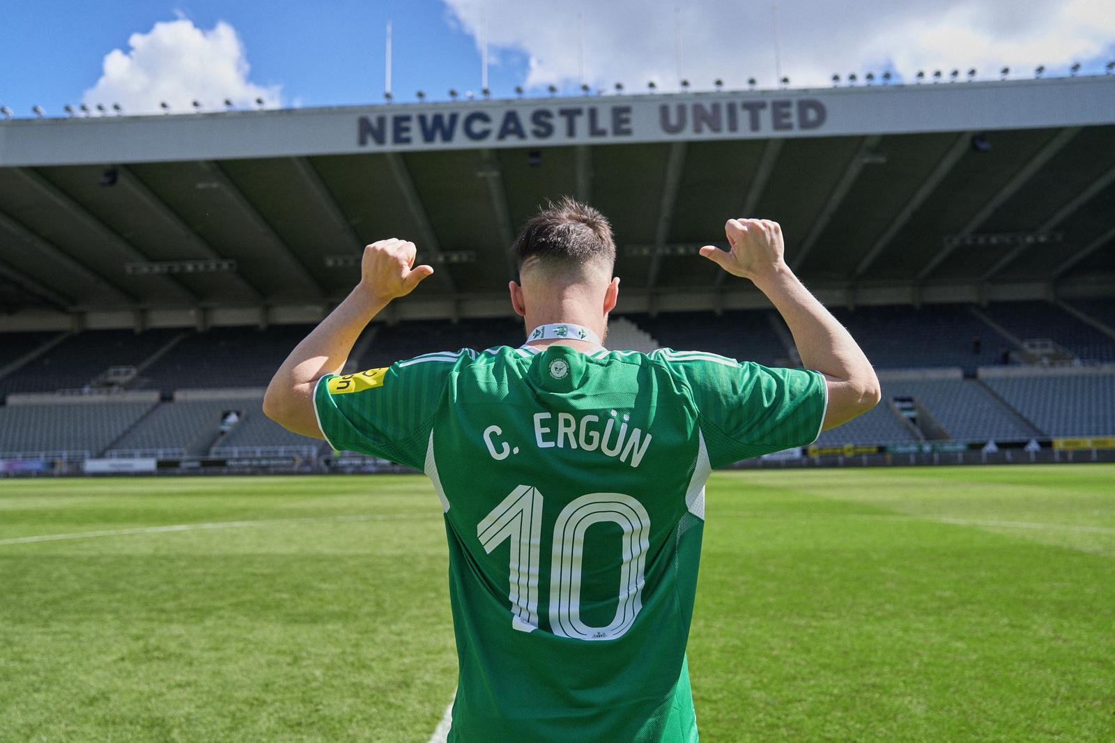 Cagan Ergün — C. Ergün — Nummer 10 auf dem Platz